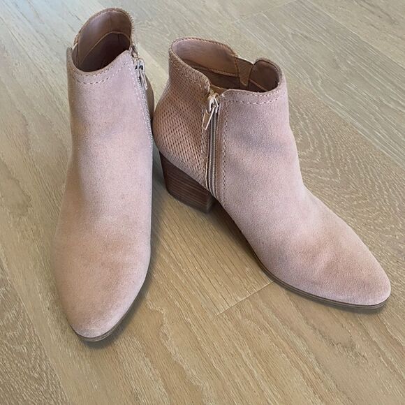 Shoes - Aldo Pink Suede Booties - Size 6.5